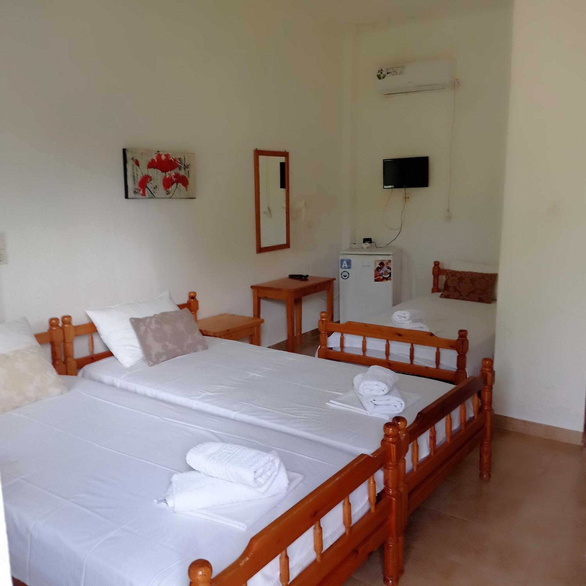Asprovalta Rooms Kariotes Extérieur photo